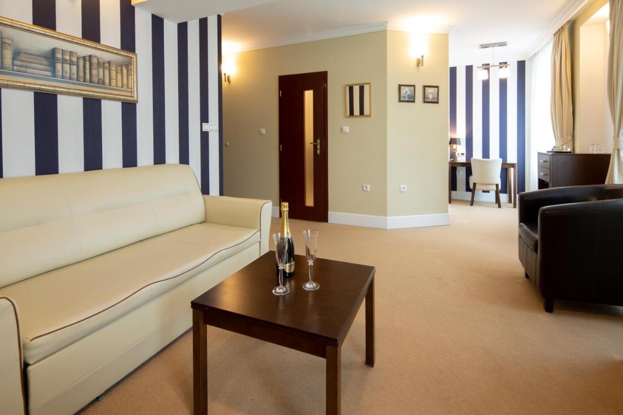 Eden Hotel Zeliezovce