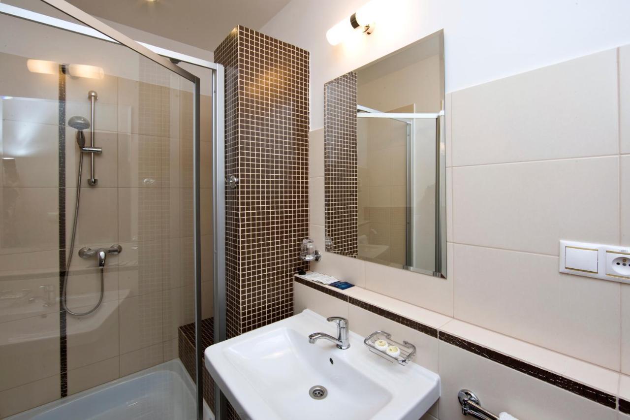 Hotel Eden 3*
