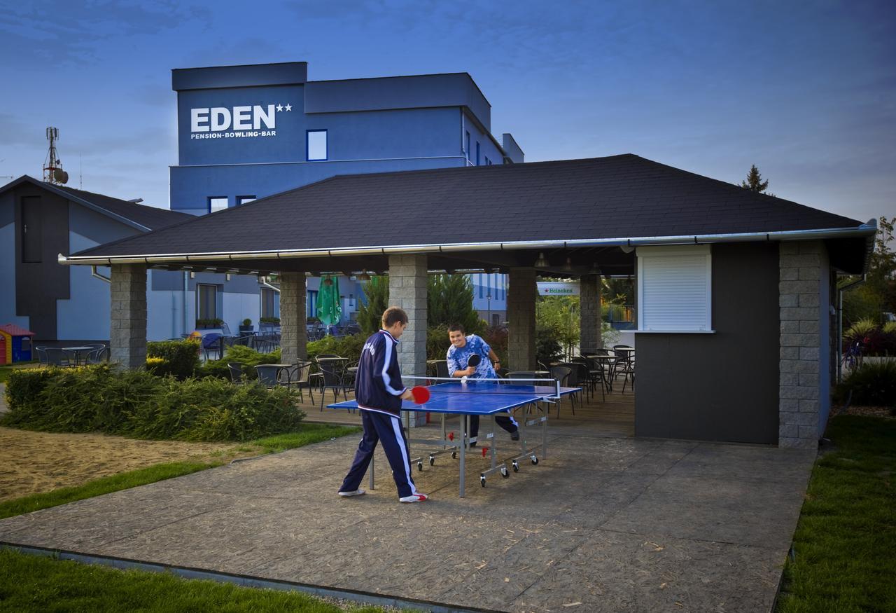 Eden 3*